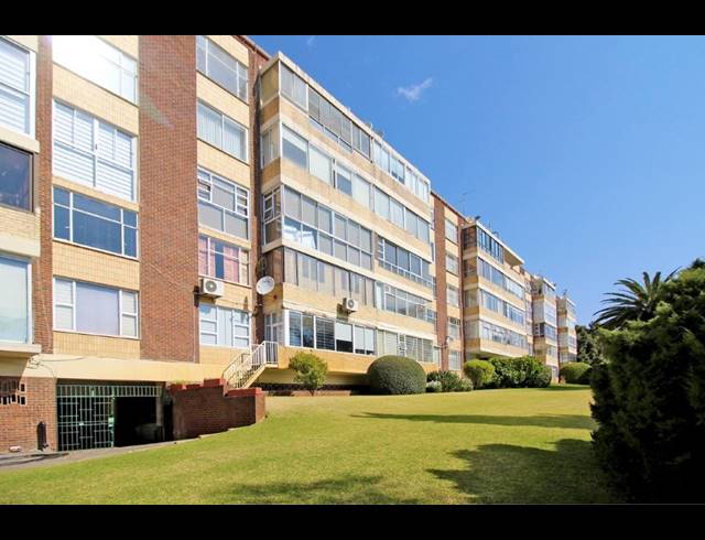 2 BEDROOM SECTIONAL TITLE FOR SALE IN LINKSFIELD